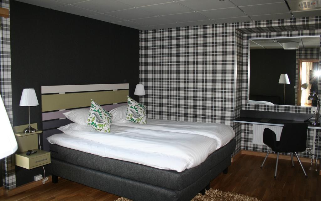 Home Hotel Bristol Arvika Room photo